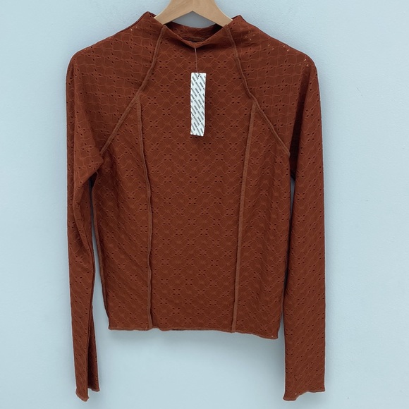 Urban Outfitters Mock Neck Top - Picture 4 of 8